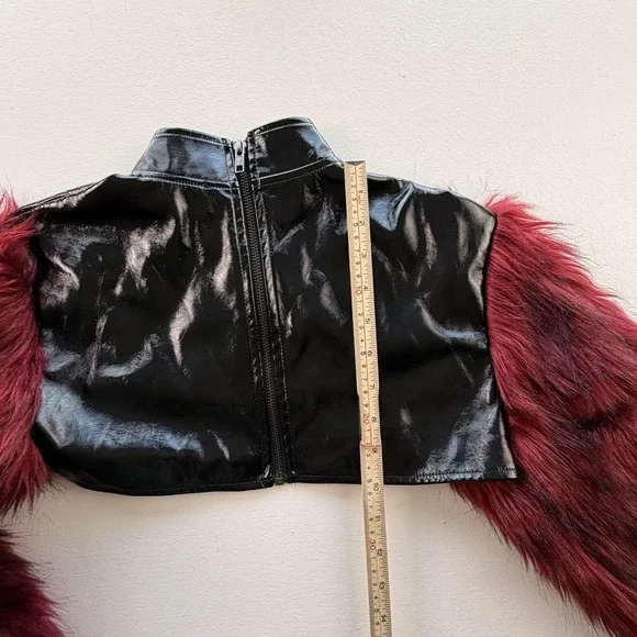 Akira Bolero Wine, Coachella, Boho Glam, Faux Fur, Festival Statement, Size S - Picture 9 of 15